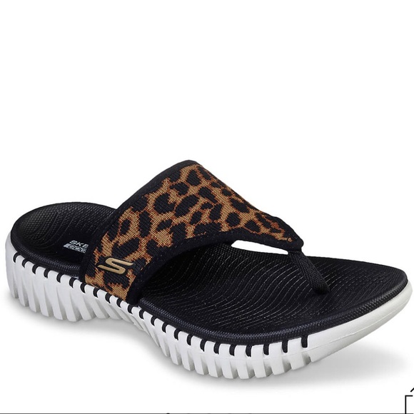 skechers cat sandals